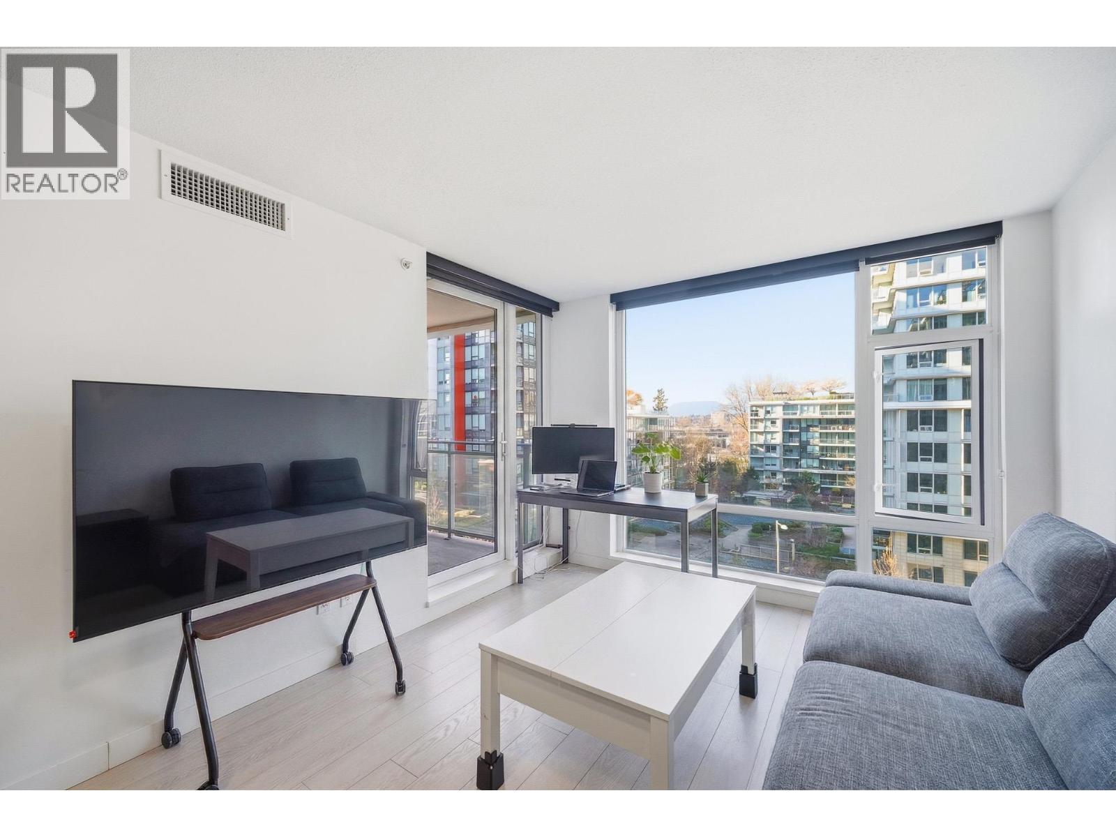 #912-8800 HAZELBRIDGE Way, Richmond