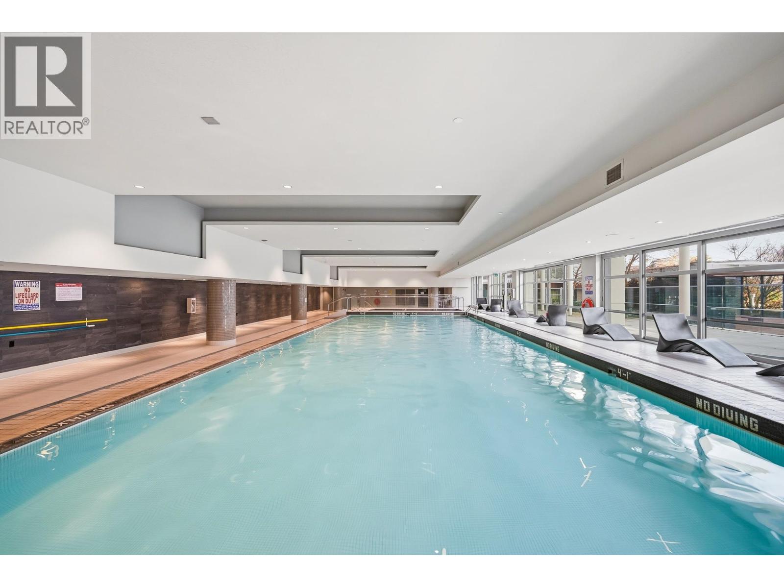 #912-8800 HAZELBRIDGE Way, Richmond