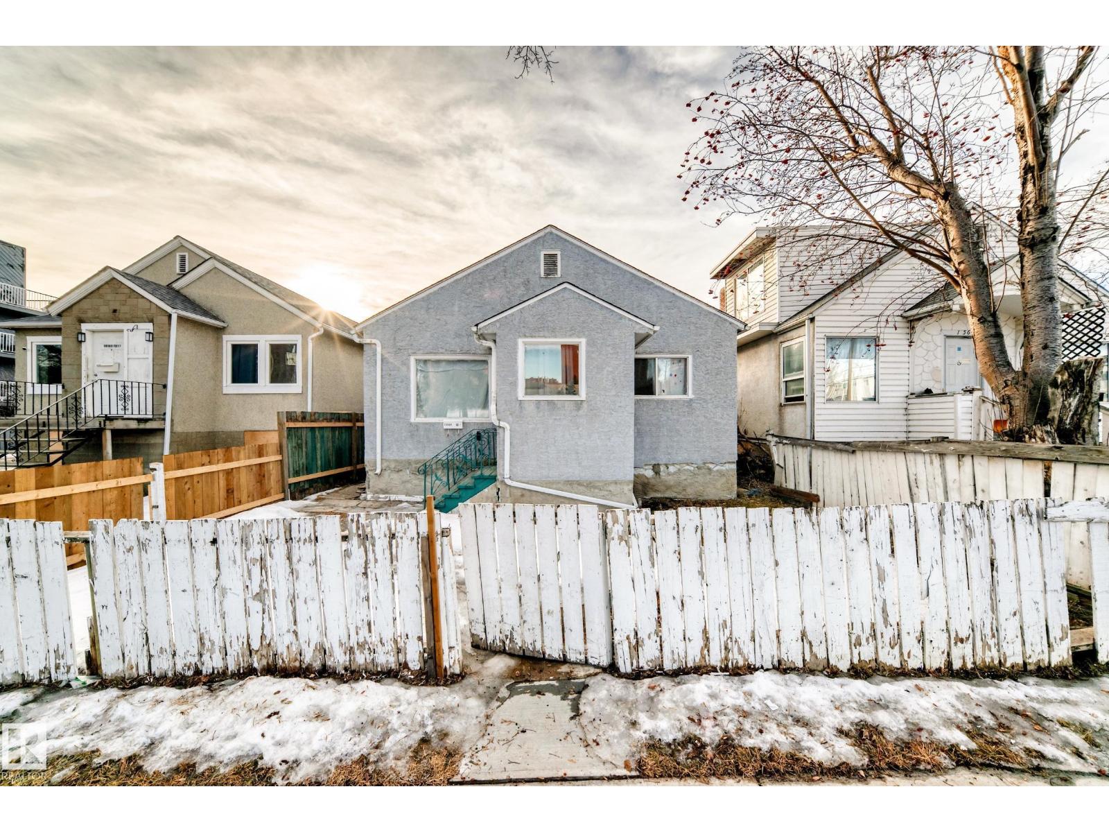 10564 92 ST NW, Edmonton