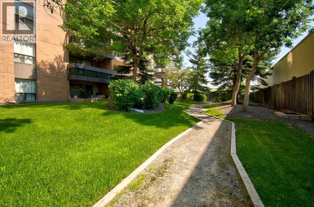 Single Family House for Sale in   Horton Road SW Haysboro Calgary 