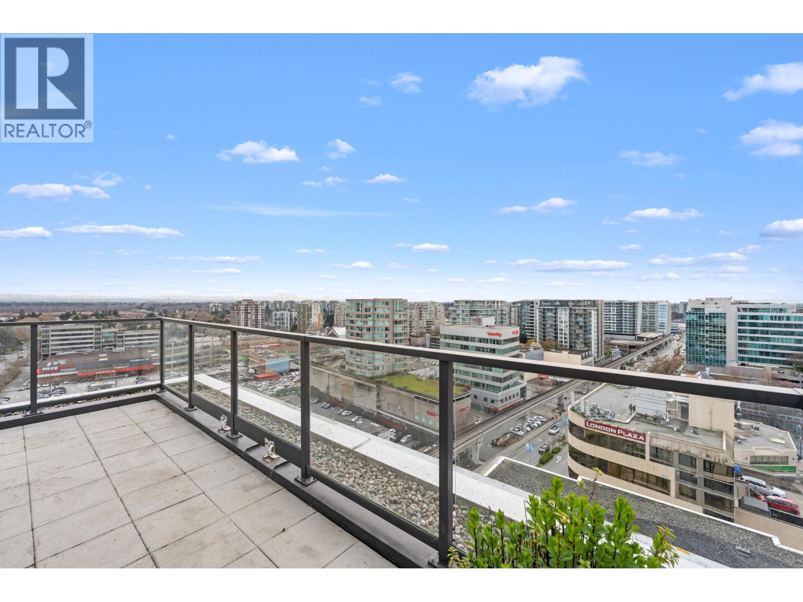 #PH6-7988 ACKROYD Road, Richmond