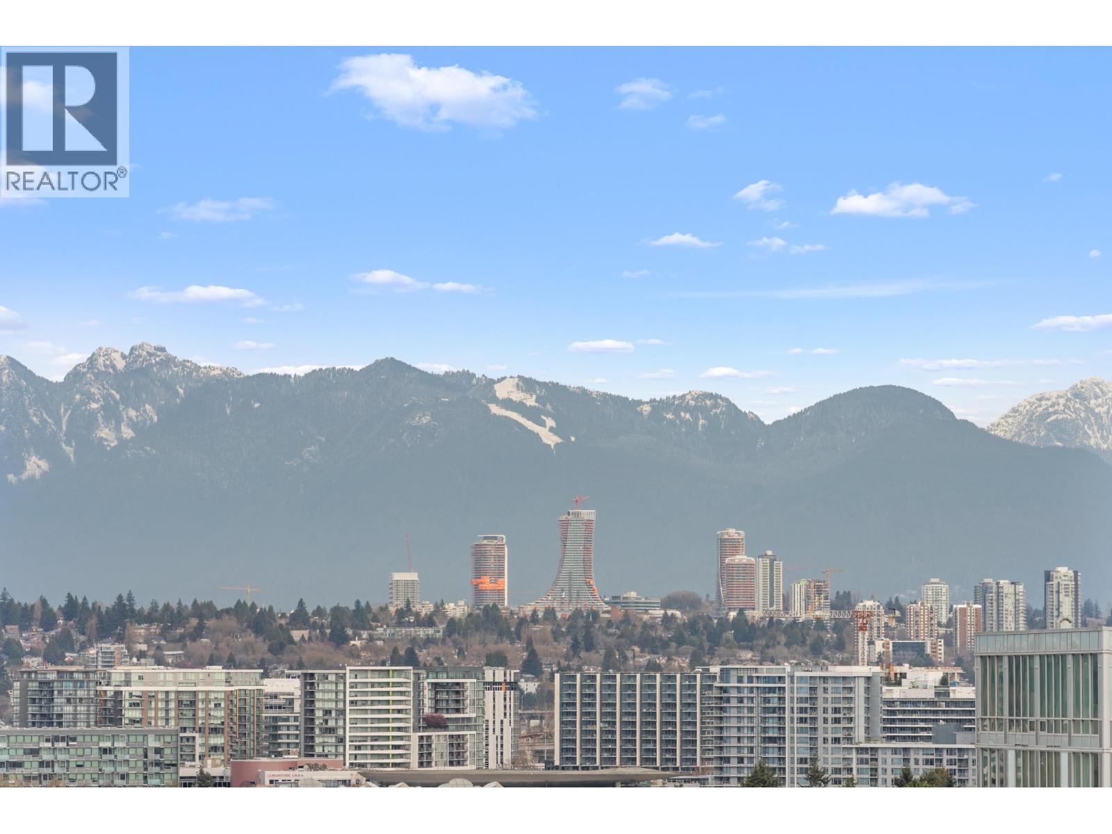 #PH6-7988 ACKROYD Road, Richmond