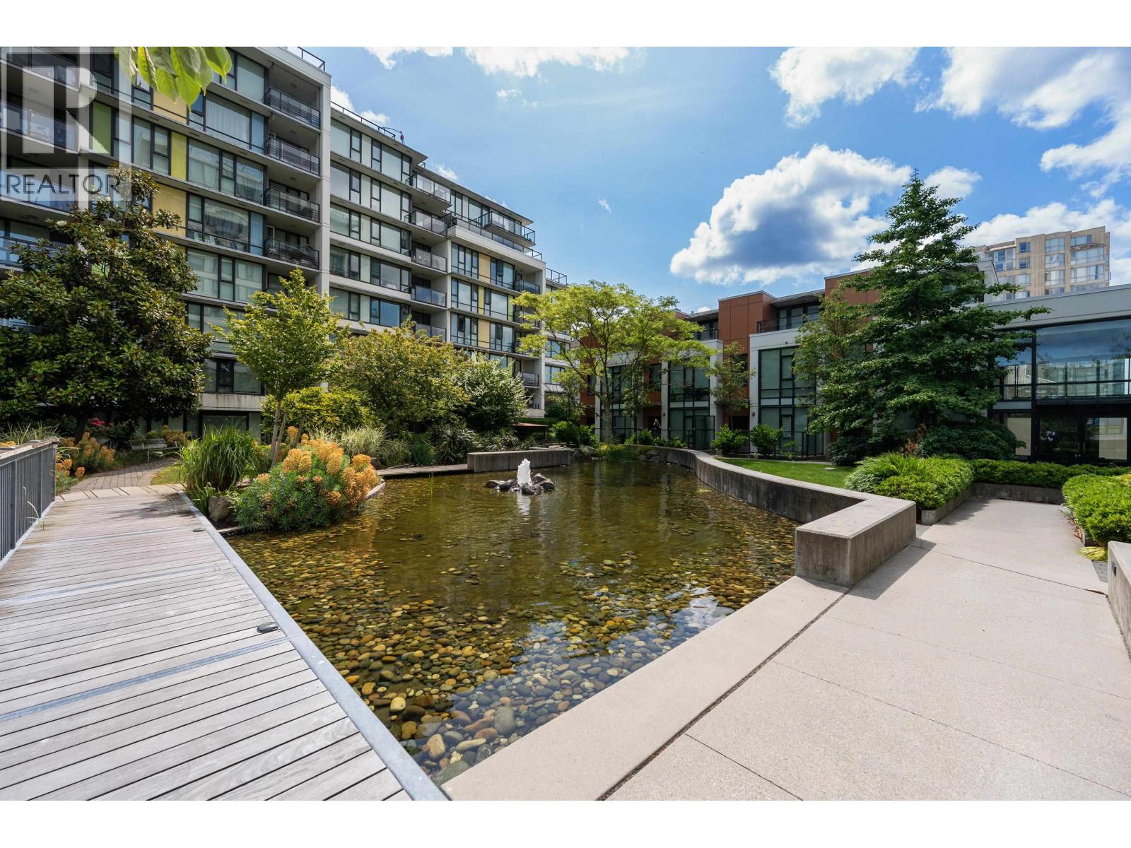 #PH6-7988 ACKROYD Road, Richmond