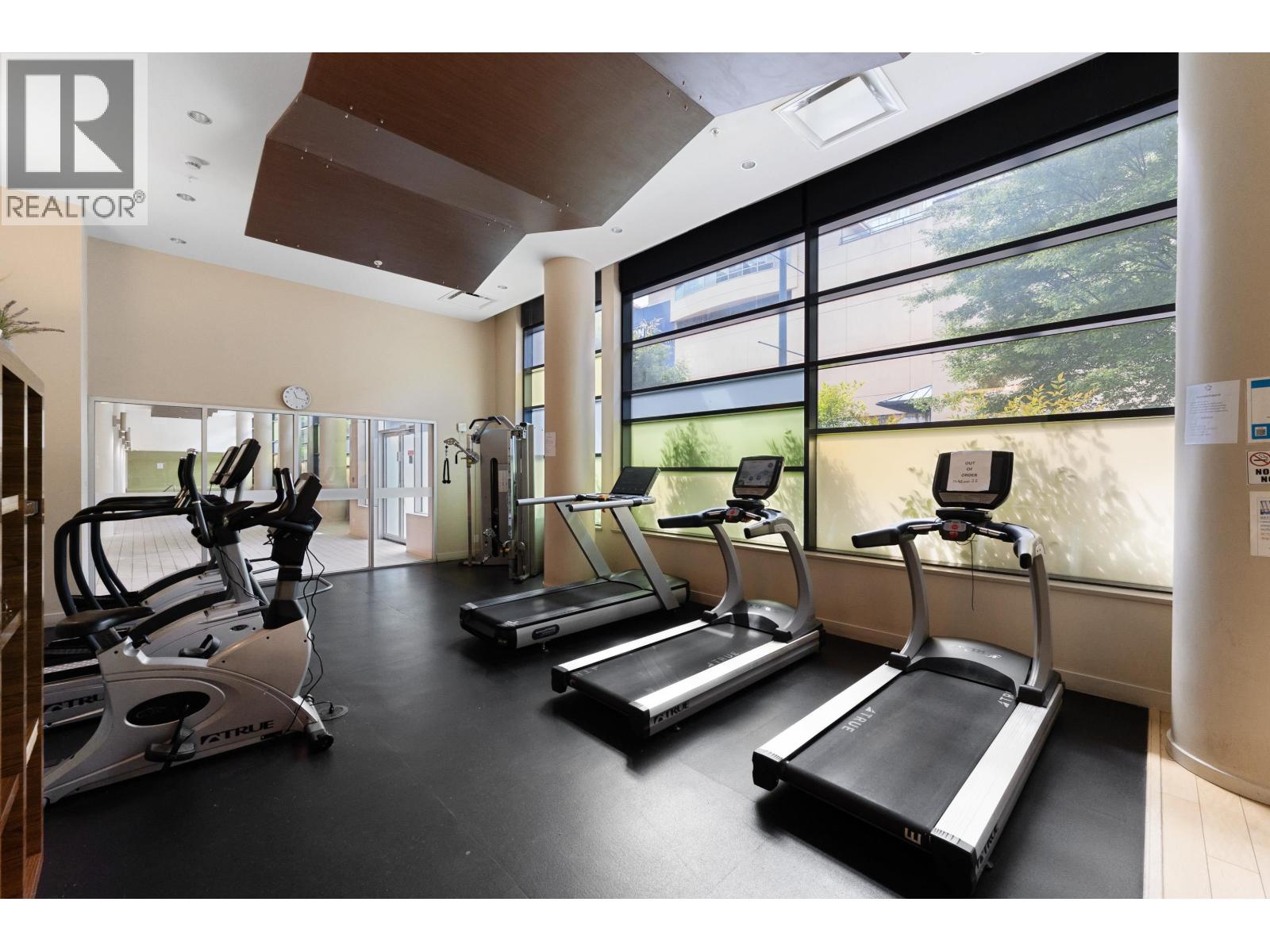 #PH6-7988 ACKROYD Road, Richmond