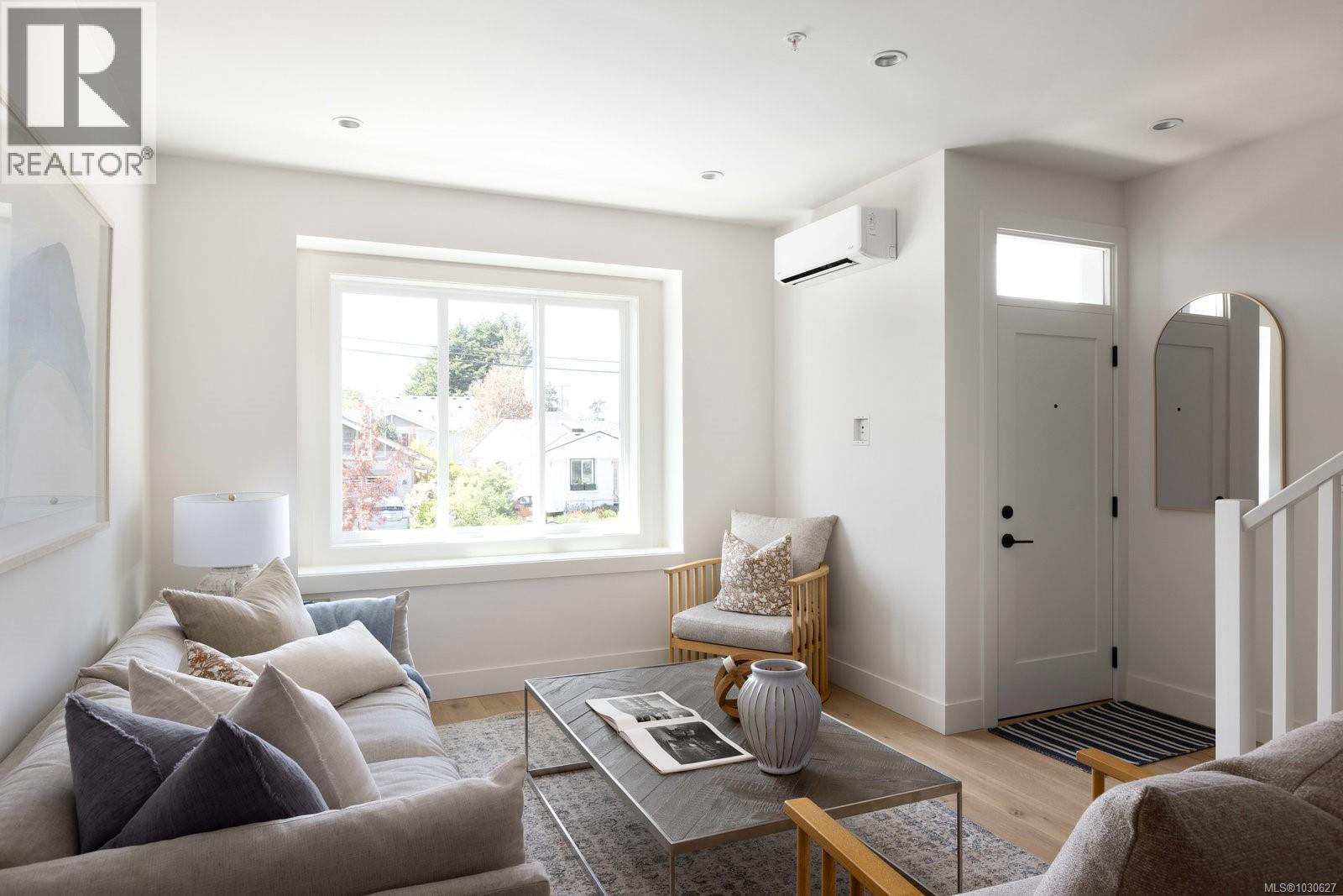 9 10145 Fifth Street, Sidney