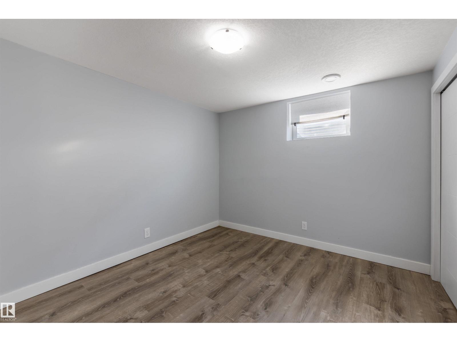 11924 141 ST NW, Edmonton