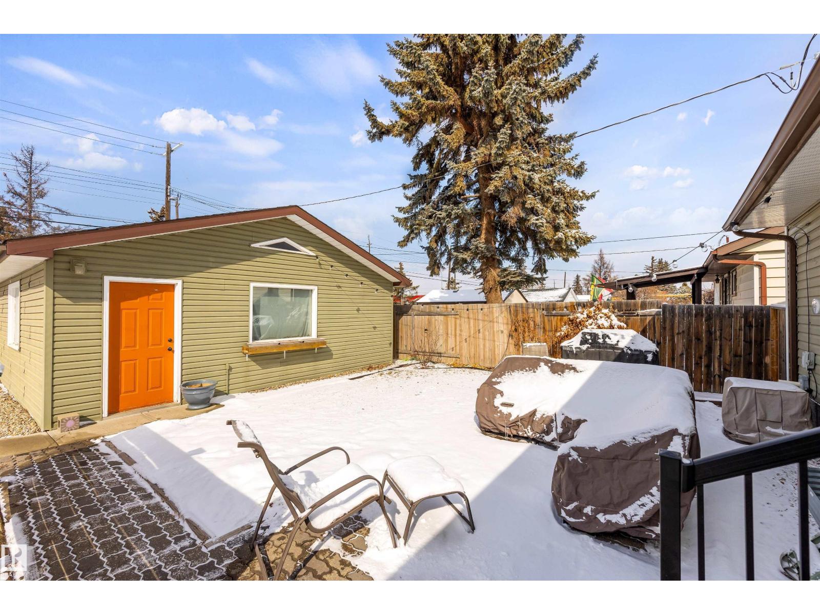 11924 141 ST NW, Edmonton