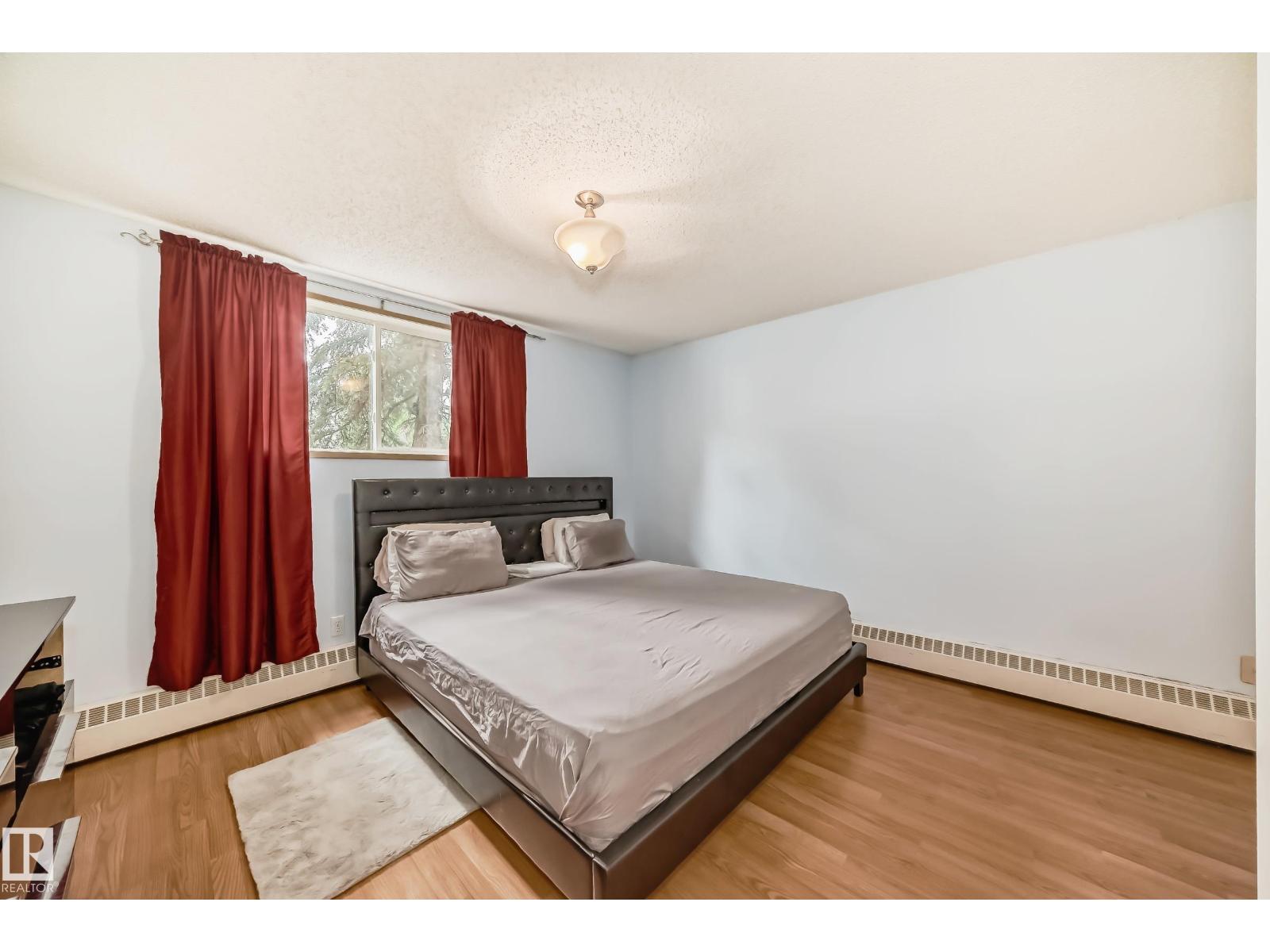 #101 17467 98A AV NW, Edmonton