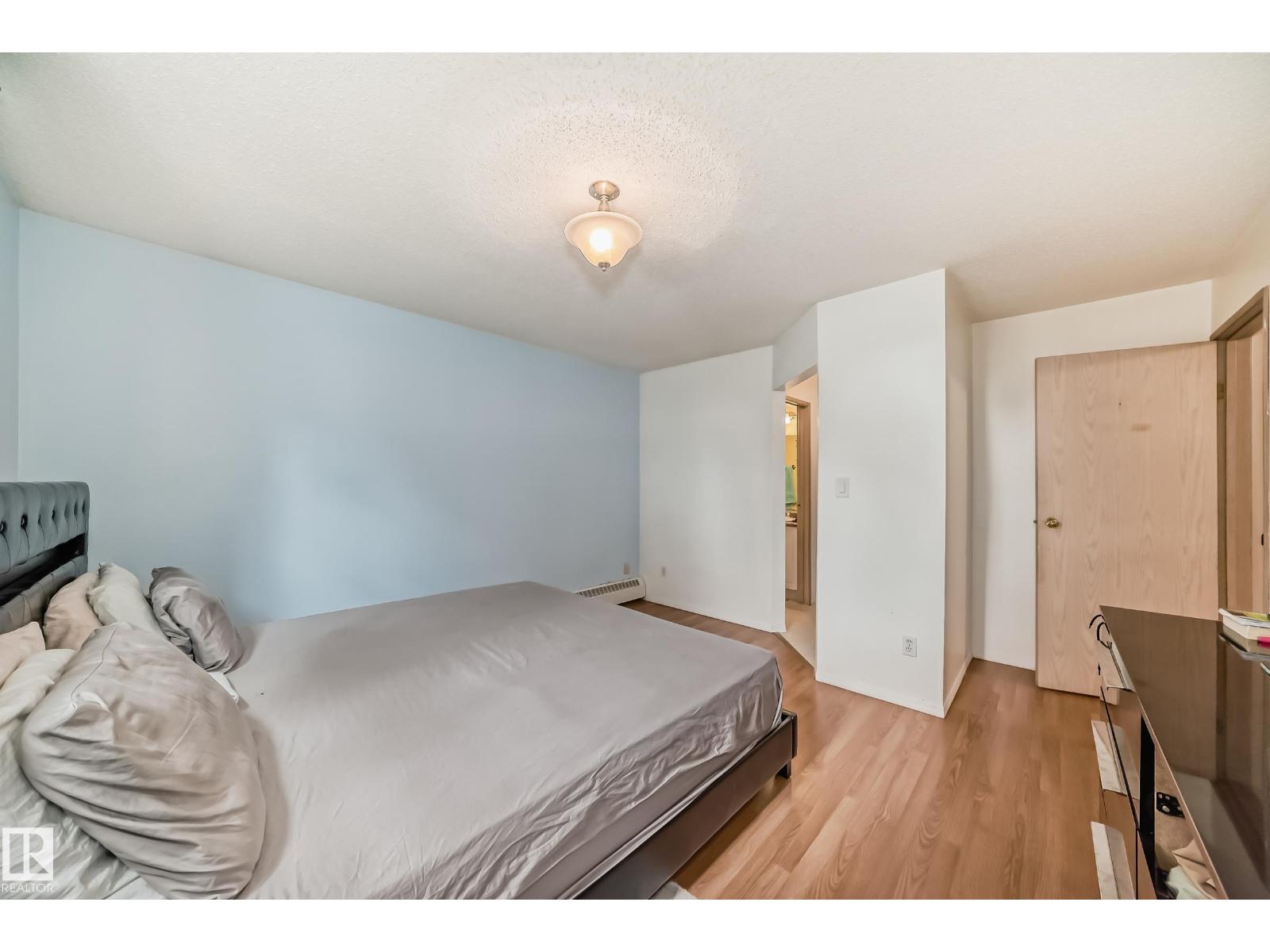 #101 17467 98A AV NW, Edmonton