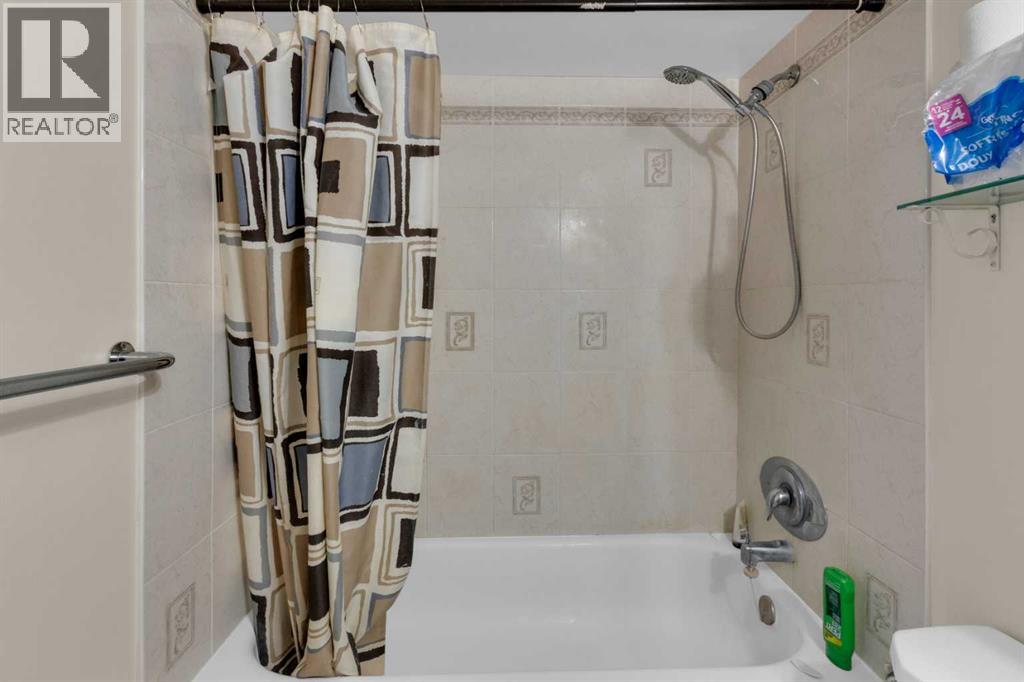 Single Family House for Sale in   Horton Road SW Haysboro Calgary 