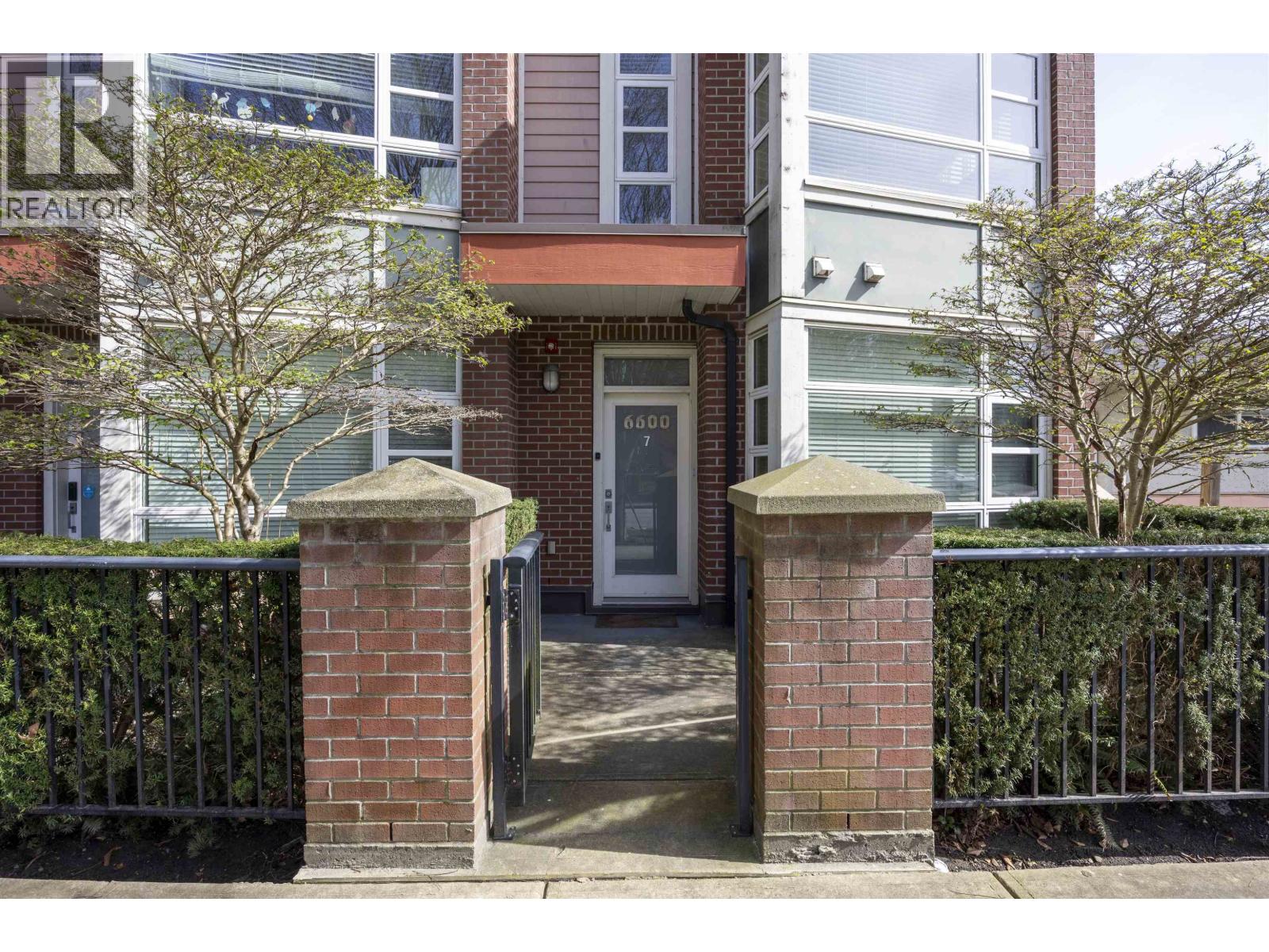 #7-6600 COONEY Road, Richmond