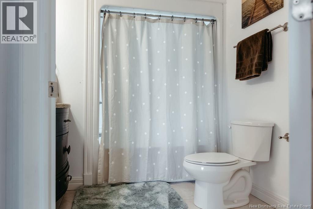 11 ARMAND STREET - 26