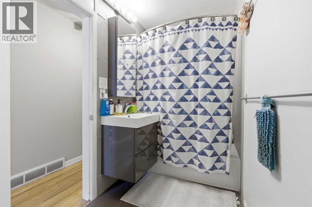 Single Family House Bungalow for Sale in A  Street SE Ogden Calgary 