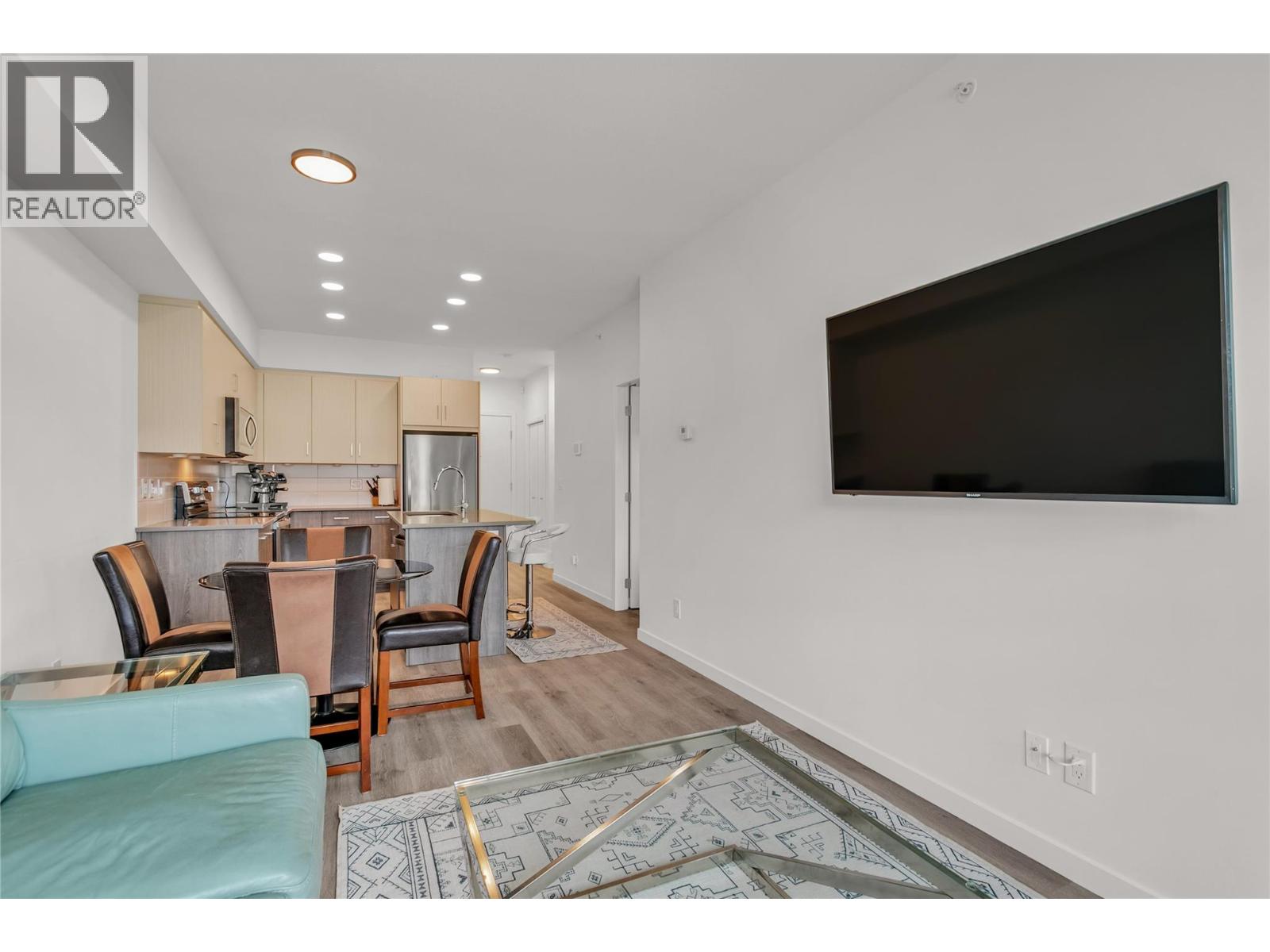 #421 2301 CARRINGTON ROAD - 12