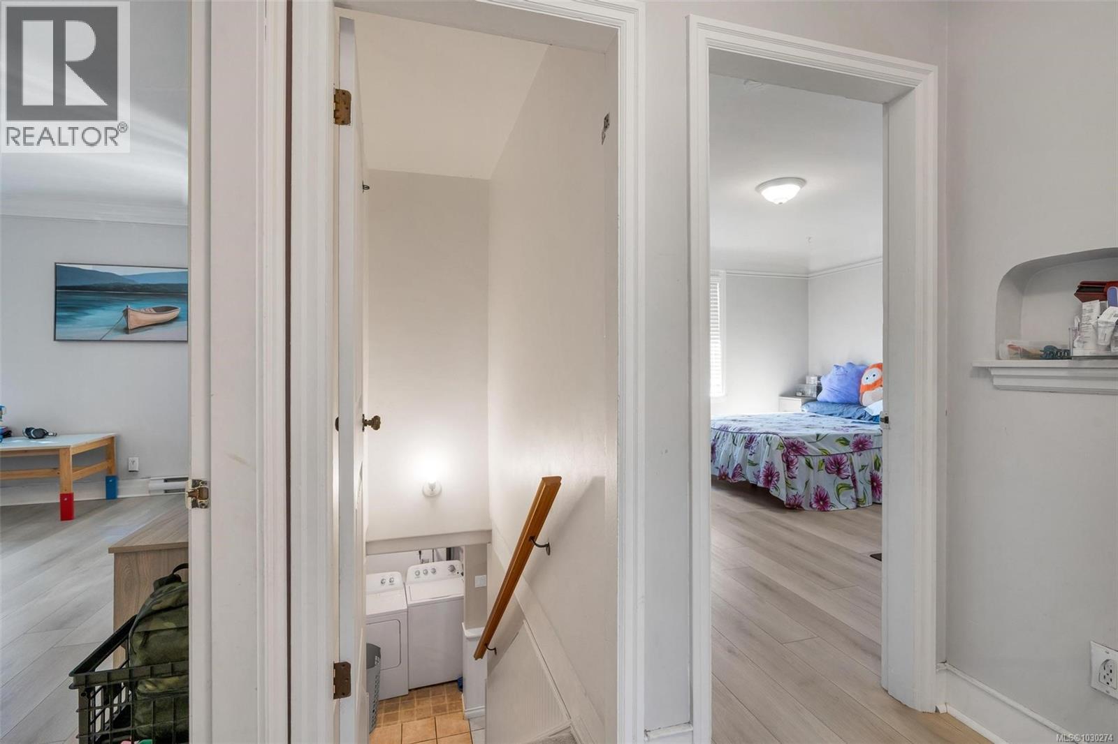  2139 Foul Bay Road, Oak Bay