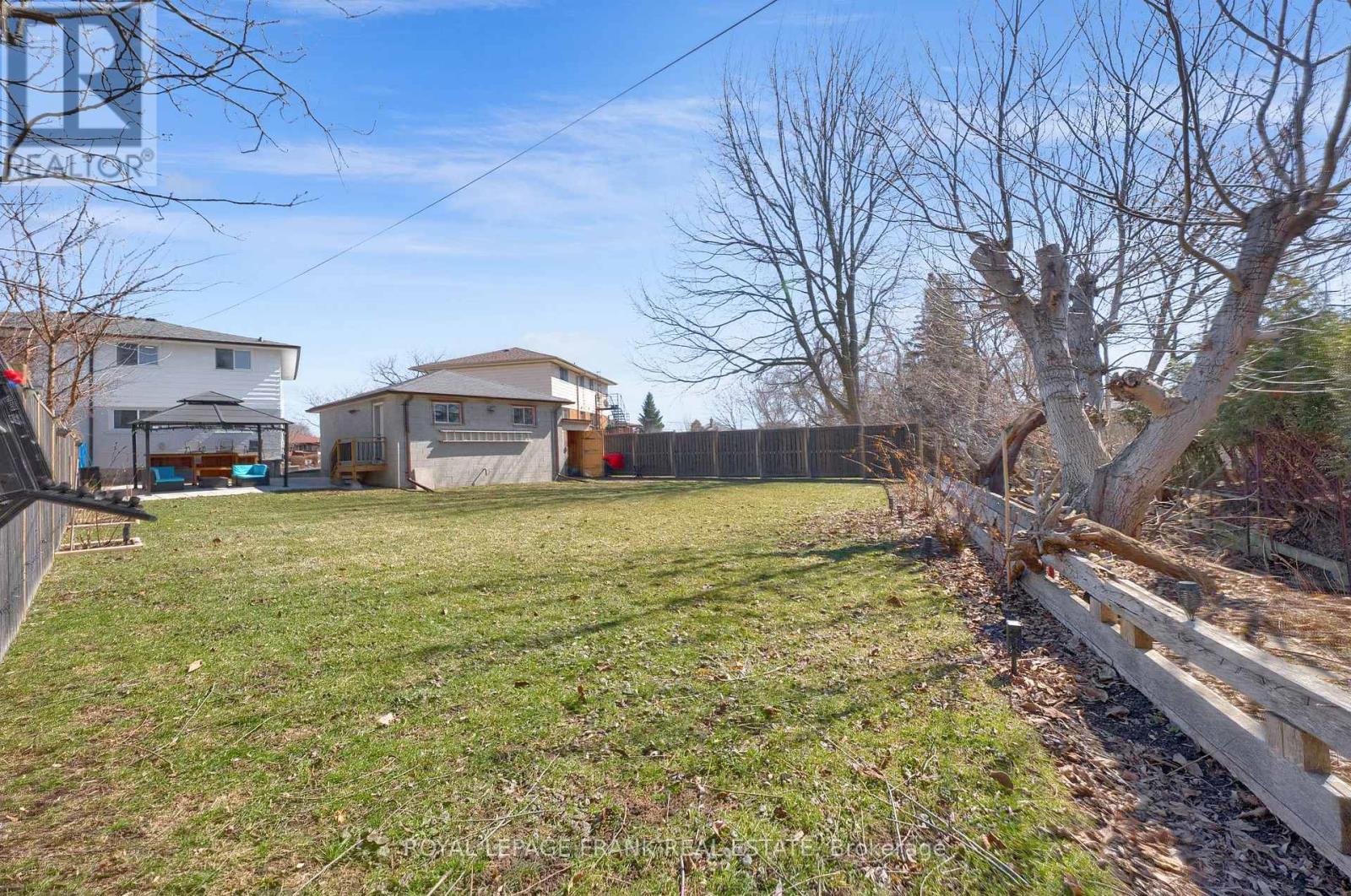 590 TALBOT COURT,Oshawa (Vanier),,
