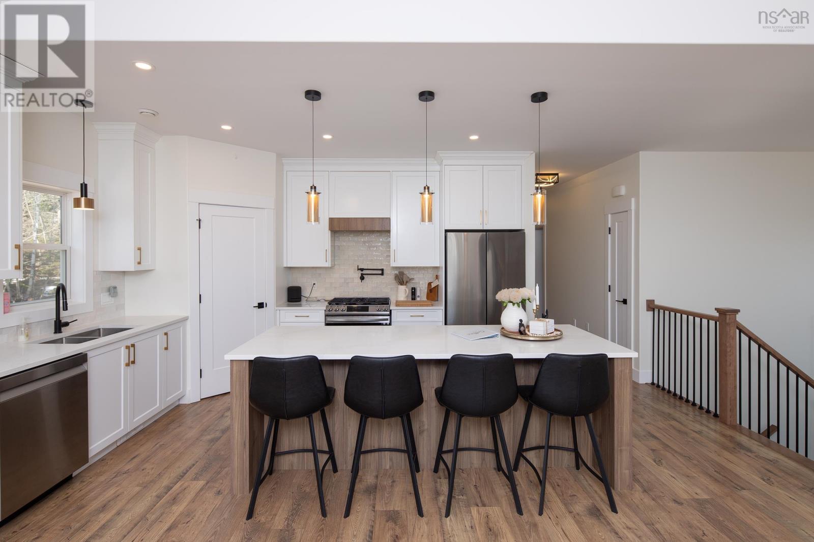 Property 7 of 41 of 86 Jorphie Drive