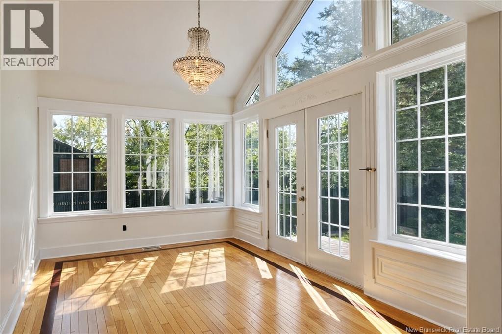 1065 SYCAMORE AVENUE - 12