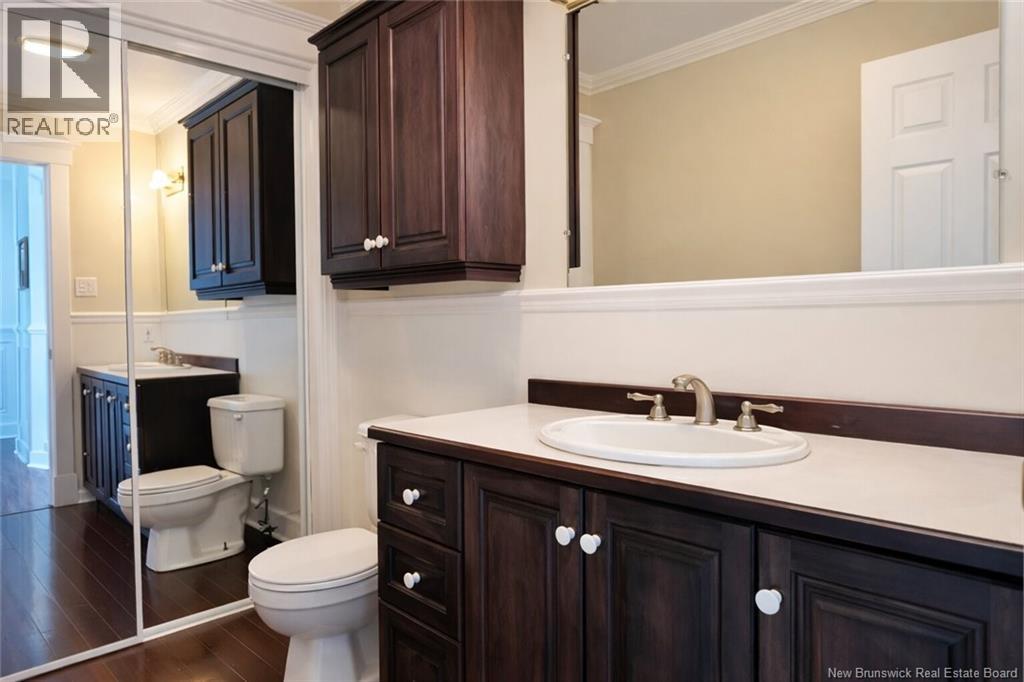 1065 SYCAMORE AVENUE - 16