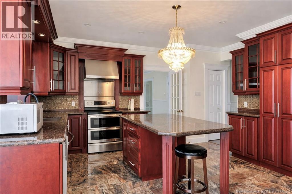 1065 SYCAMORE AVENUE - 8