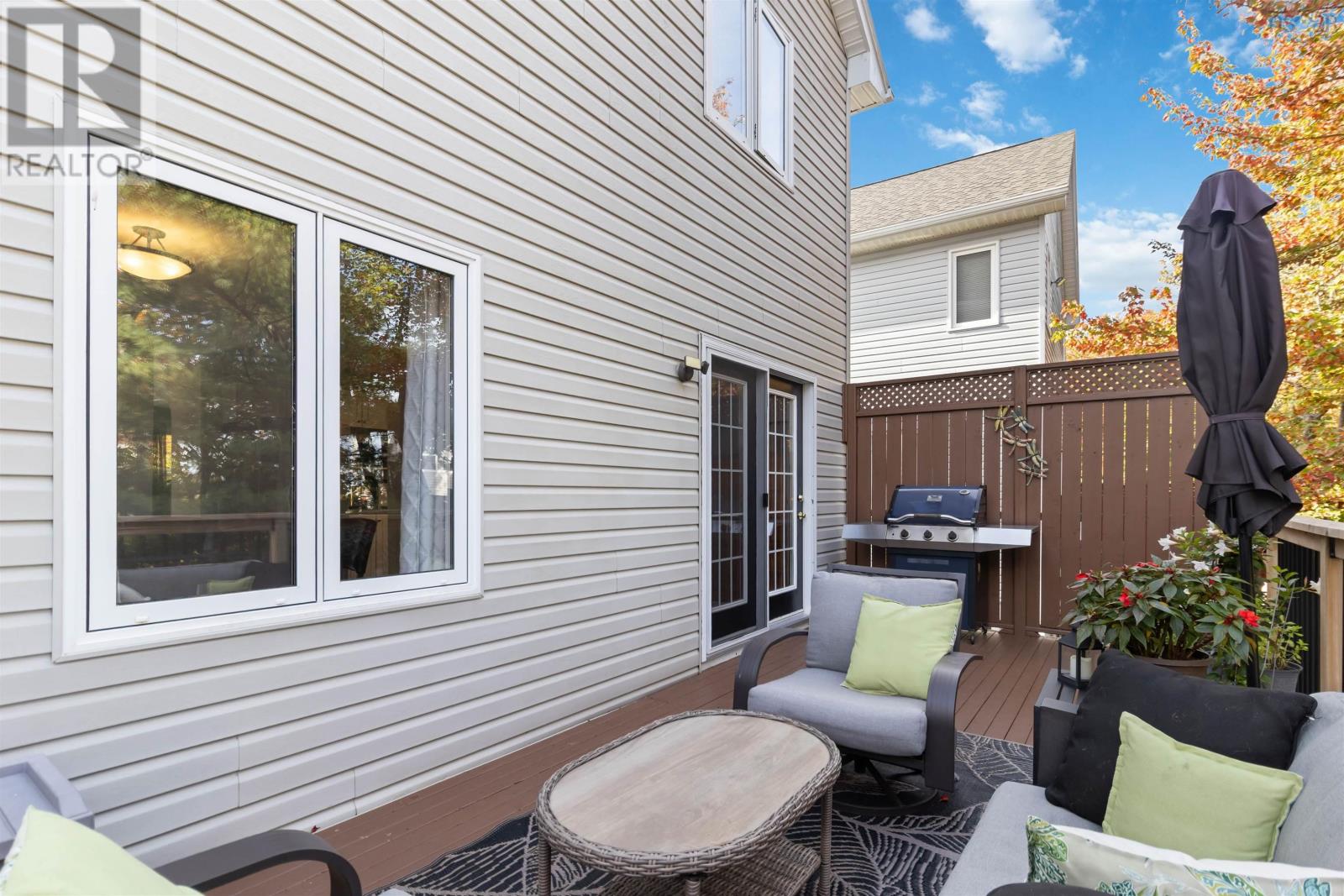 Property 33 of 45 of 5 Roxham Close