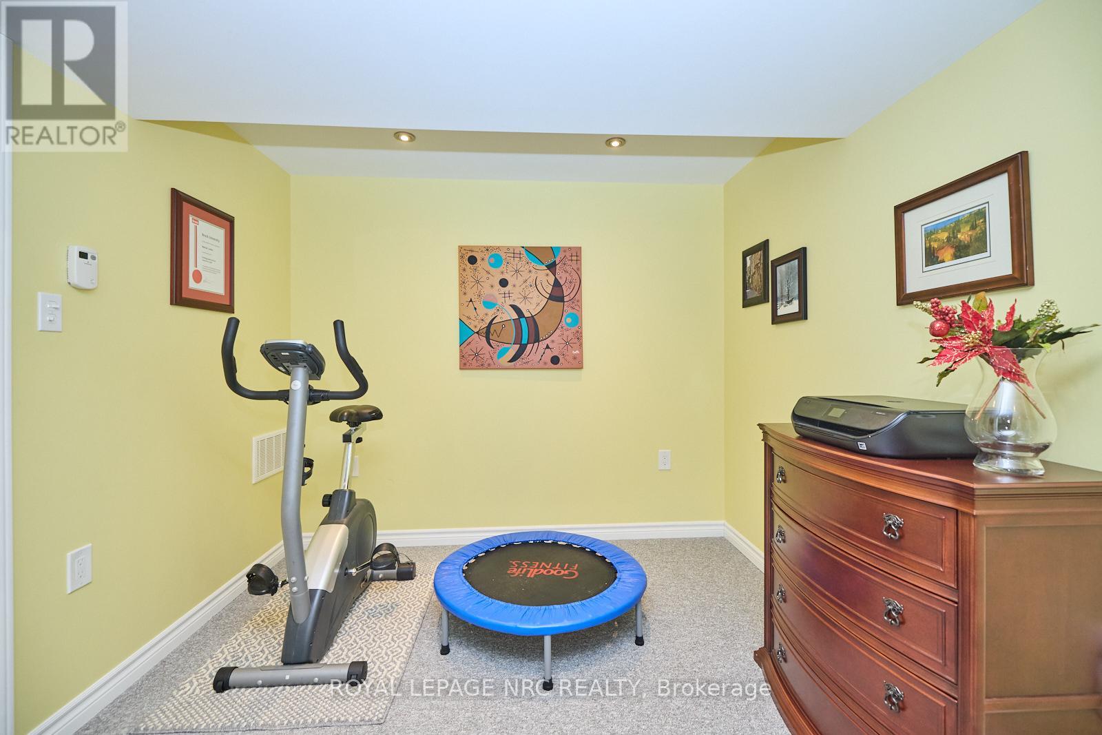 4 ALEX GRANT PLACE - 29
