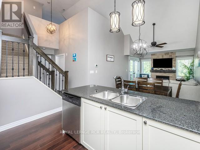 #302 3 BRANDY LANE DRIVE - 11