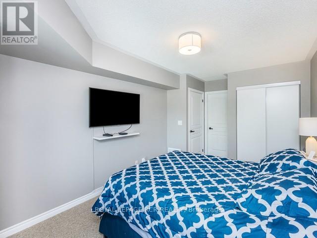 #302 3 BRANDY LANE DRIVE - 27