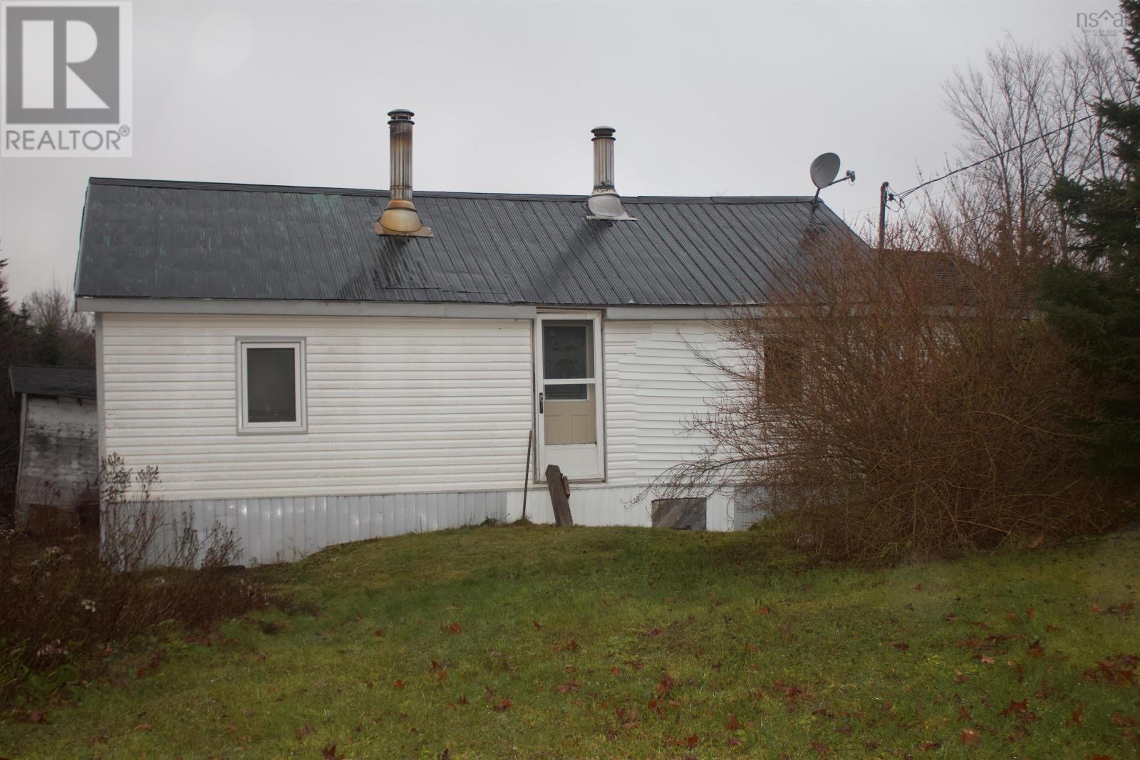 Property 24 of 25 of 173 Pleasant Valley Road