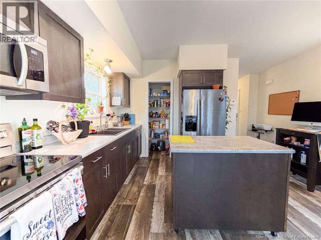 23 ROBERTA STREET - 12