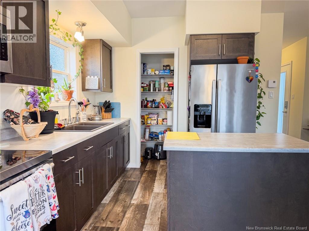 23 ROBERTA STREET - 13