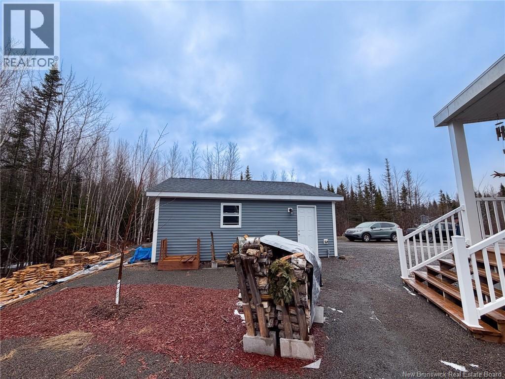 23 ROBERTA STREET - 37