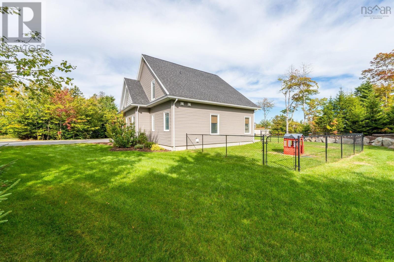 Property 36 of 49 of 3 Fiddlehead Way