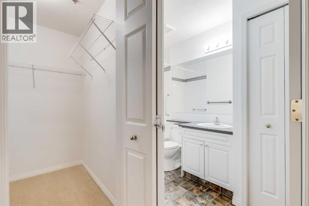 Single Family House for Sale in    Street SE Inglewood Calgary 