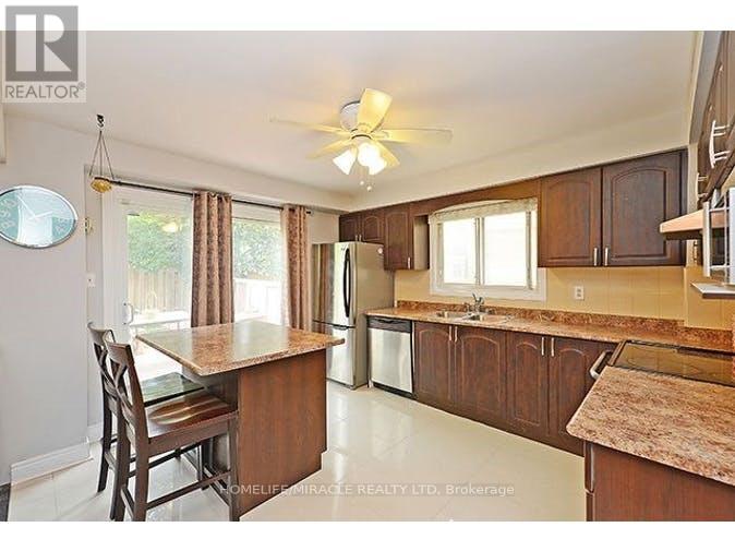 Single Family House for Sale in  NUTMEG STREET Brampton (Westgate) 