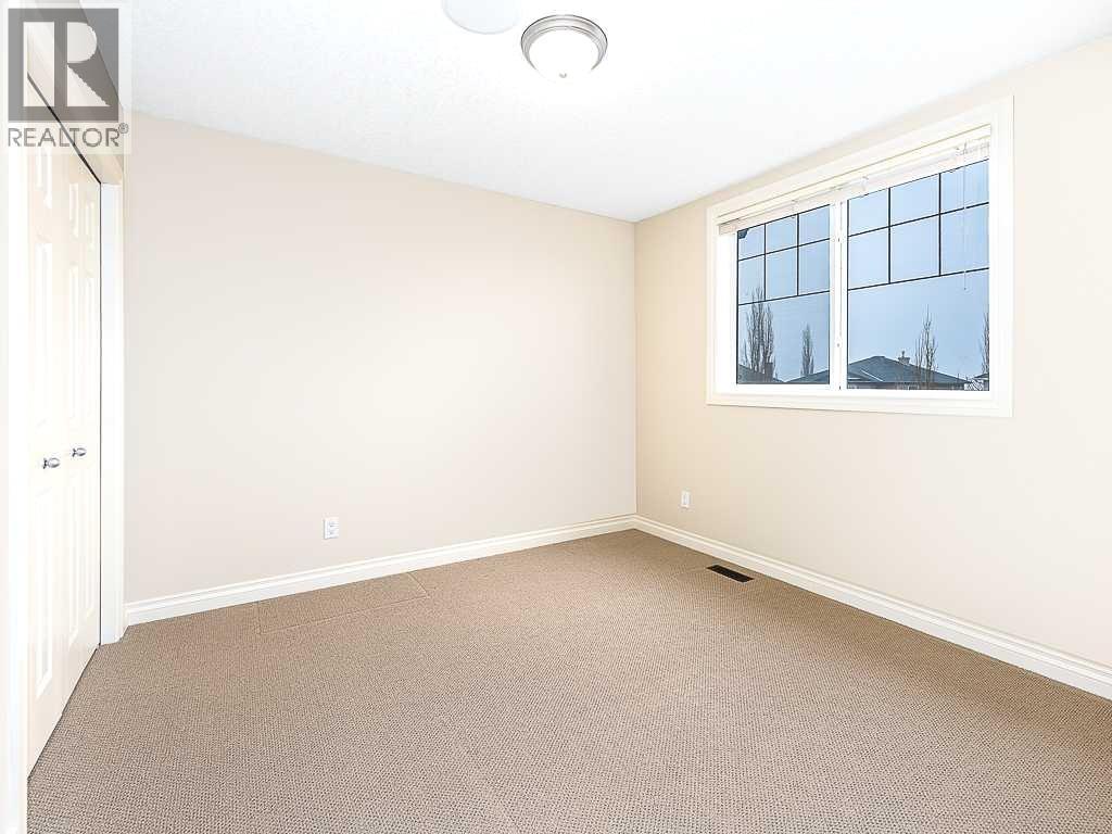 Single Family House for Sale in  Royal Birkdale Crescent NW Royal Oak Calgary 