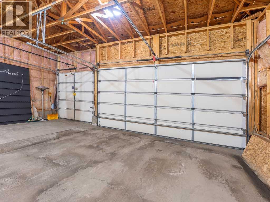 Single Family House for Sale in  Royal Birkdale Crescent NW Royal Oak Calgary 