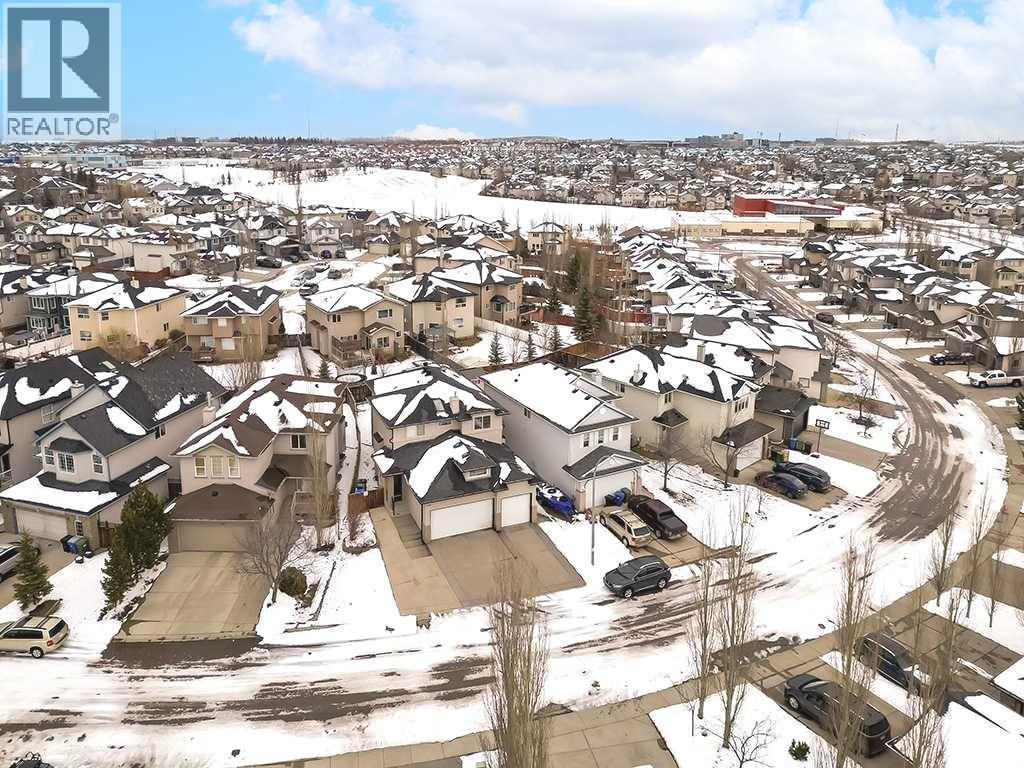 Single Family House for Sale in  Royal Birkdale Crescent NW Royal Oak Calgary 