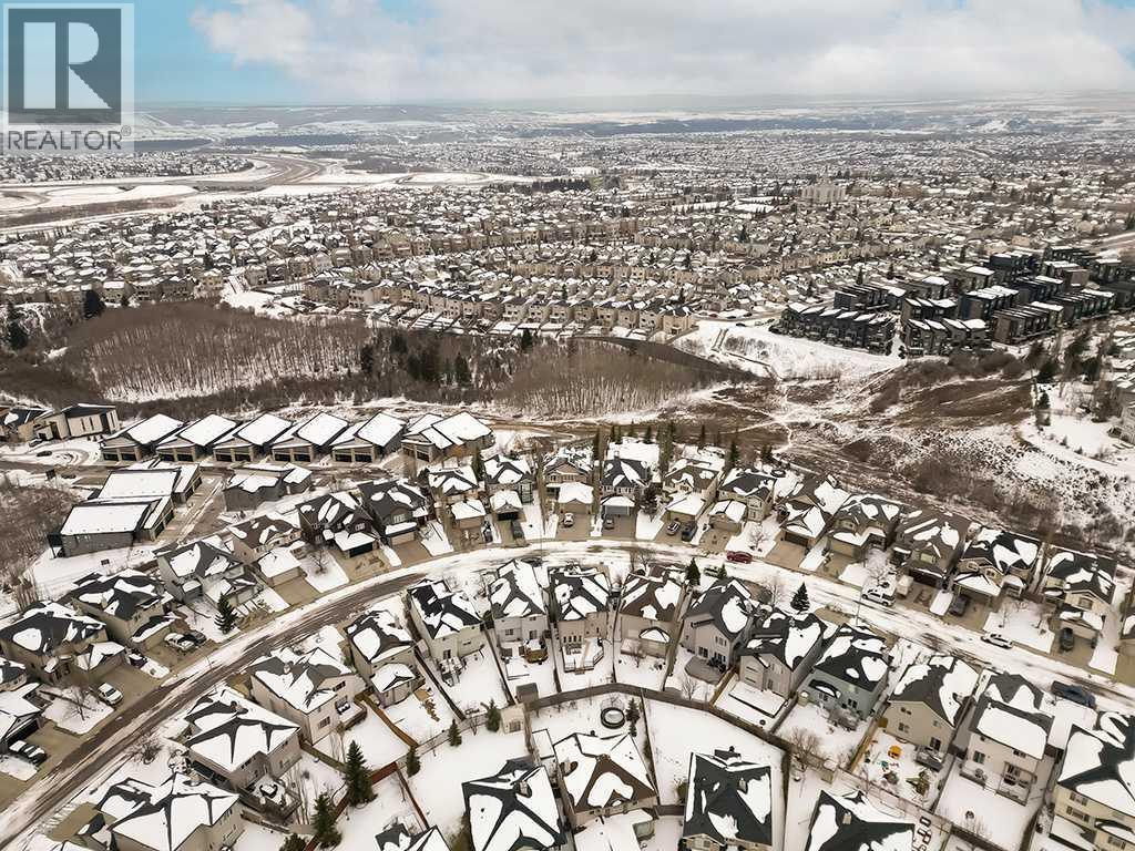 Single Family House for Sale in  Royal Birkdale Crescent NW Royal Oak Calgary 