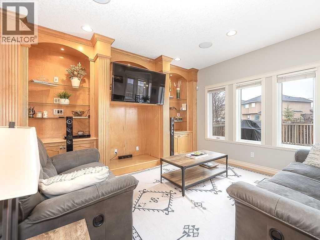 Single Family House for Sale in  Royal Birkdale Crescent NW Royal Oak Calgary 
