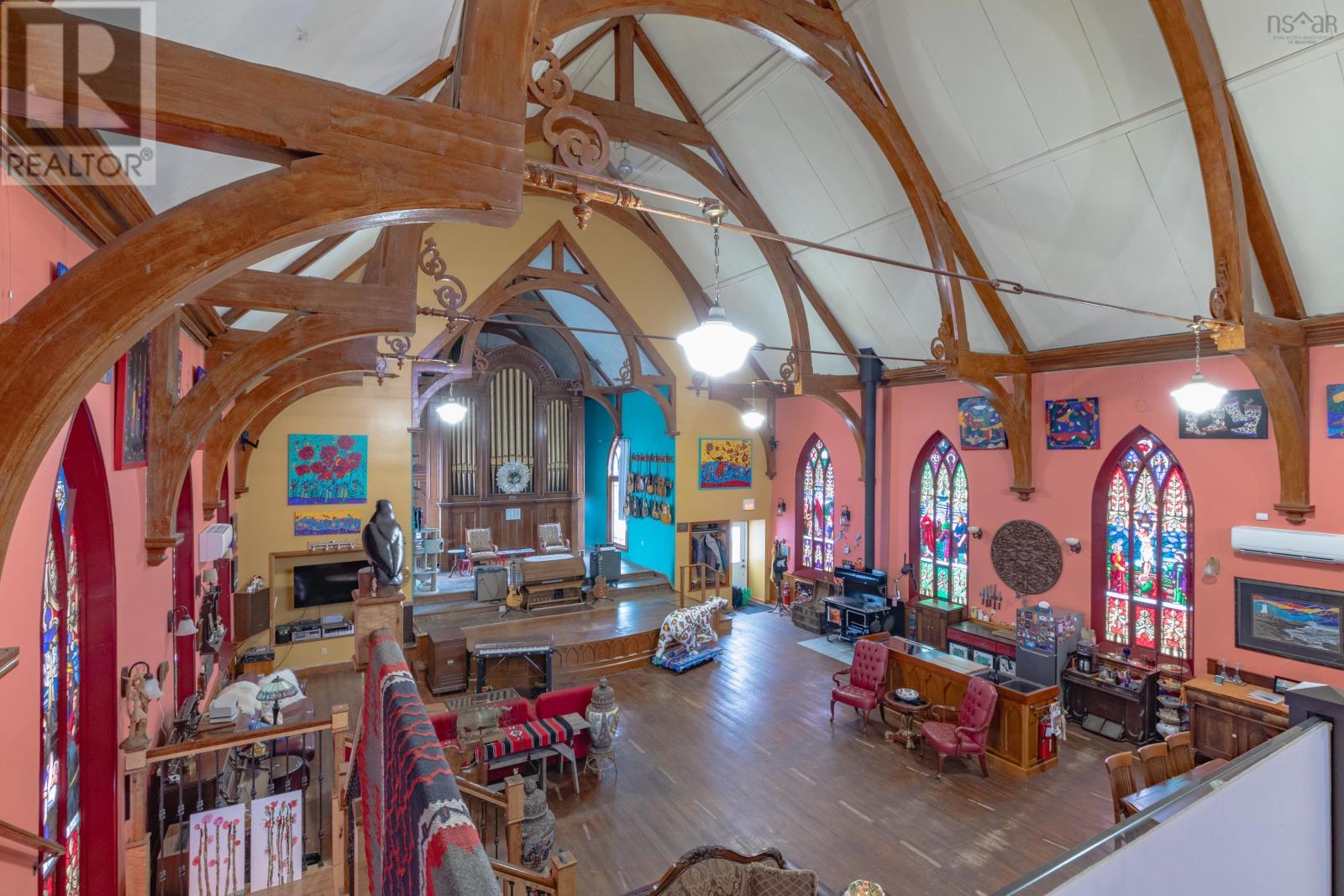 Property 15 of 37 of 298 Granville Street