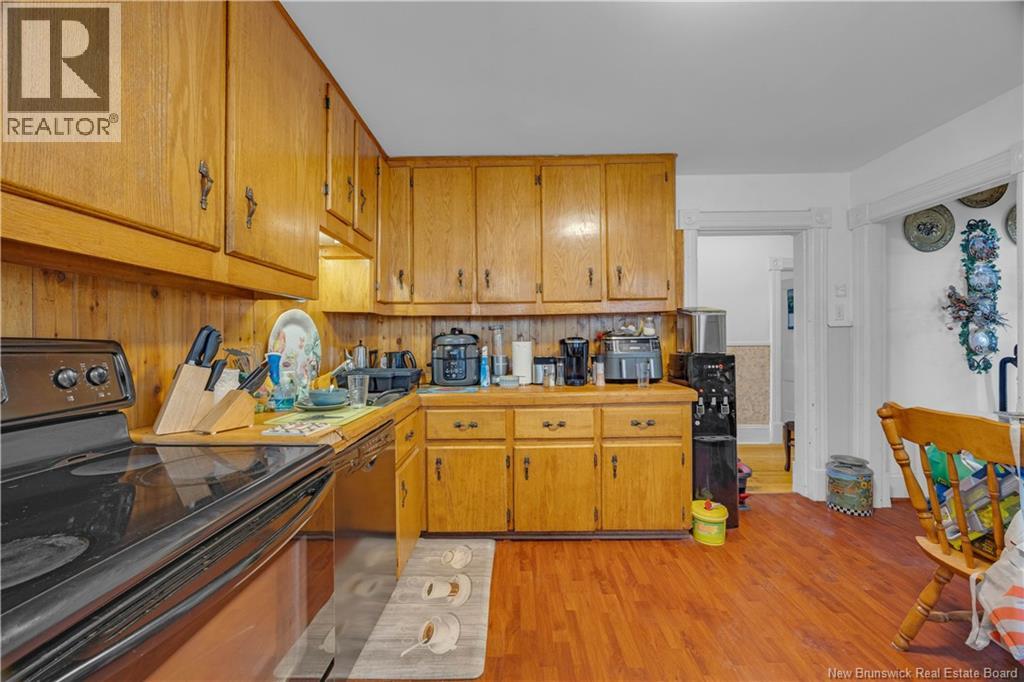 163 GUILFORD STREET - 10