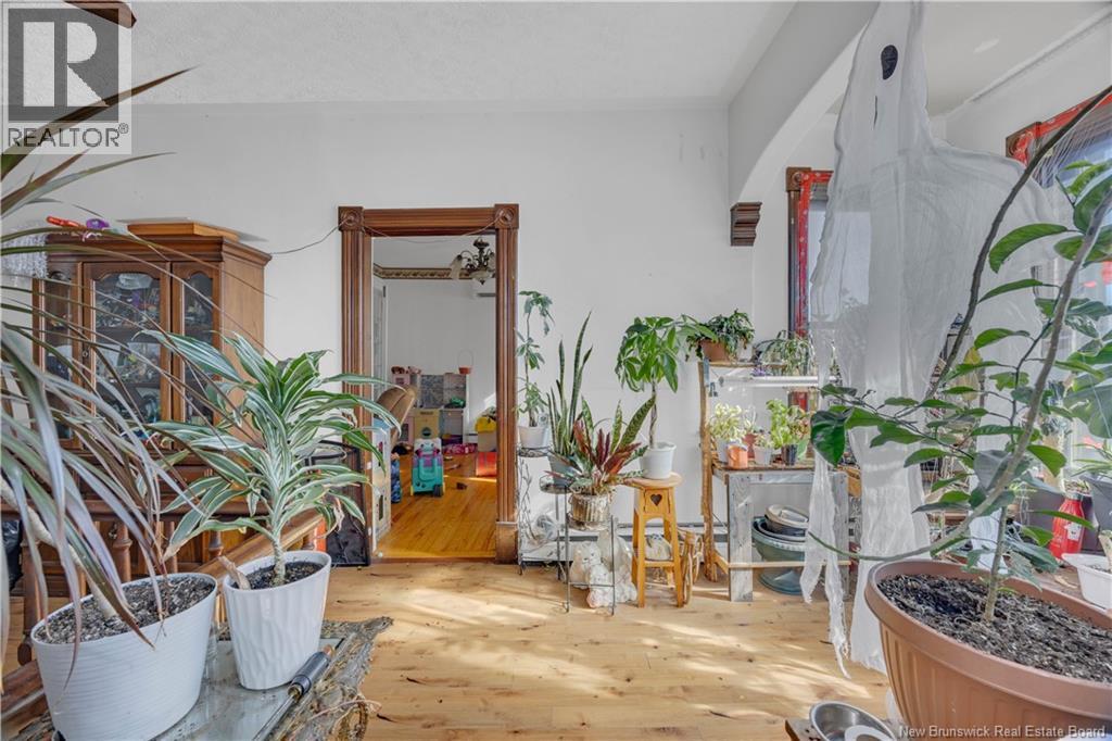 163 GUILFORD STREET - 18