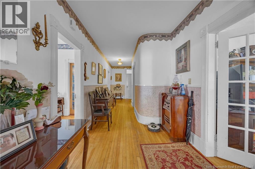 163 GUILFORD STREET - 5