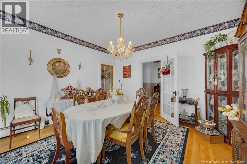 163 GUILFORD STREET - 8