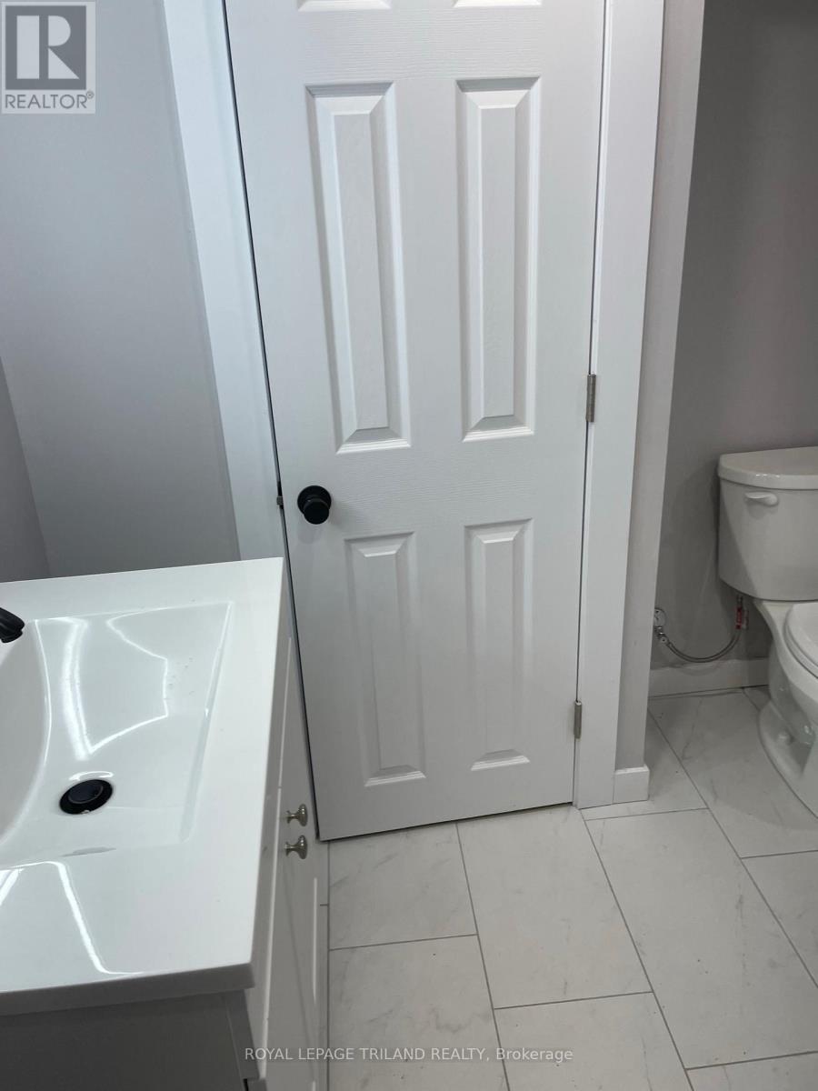 1 WOODLAND PLACE - 25