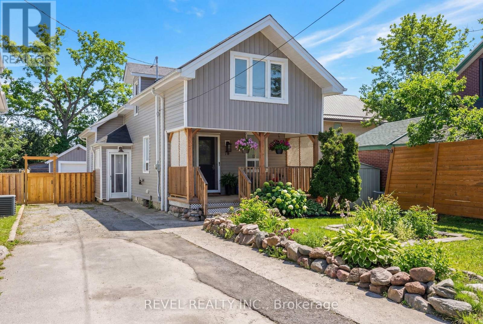 78 WILLIAM STREET S - 2