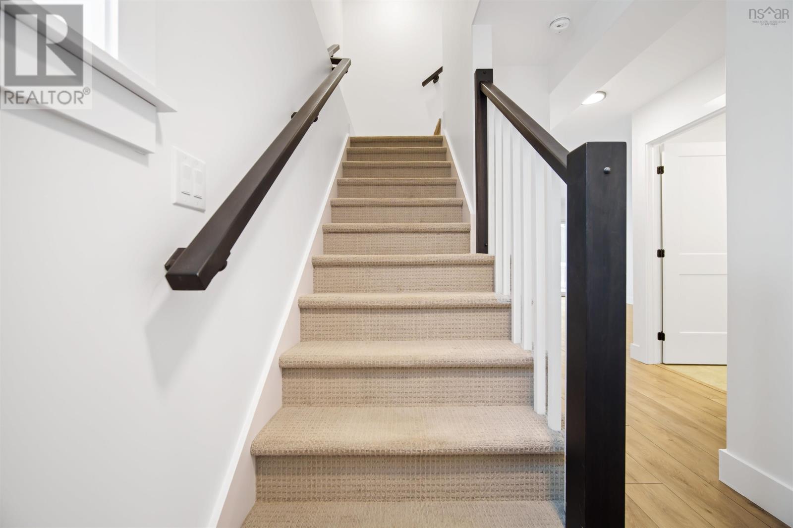 603 COWIE HILL ROAD - 30