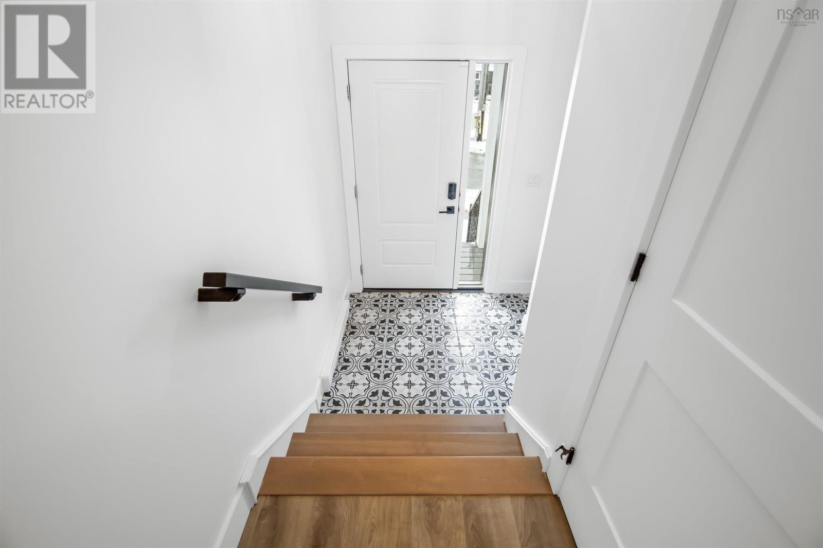 603 COWIE HILL ROAD - 36