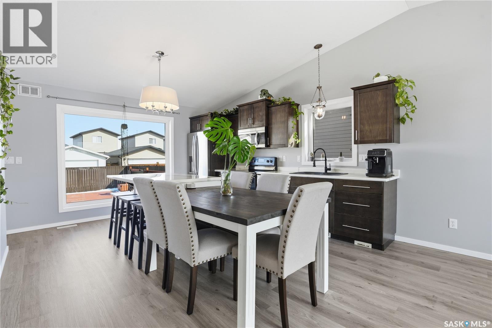 458 STENSRUD ROAD - 14